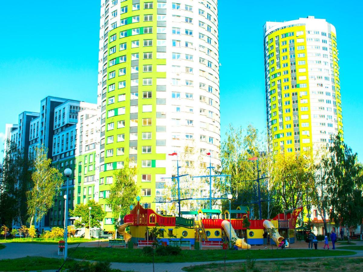 Jacuzzi New Loft Apartcomplex Kaskad, Минск - Центр Города Minsk Luaran gambar